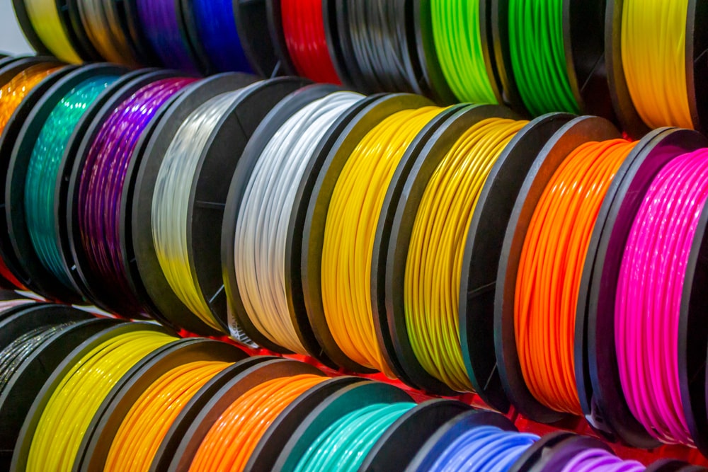 Multi color filaments